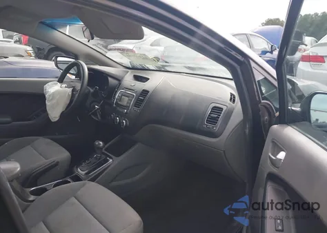 2017 Kia Forte Lx из США, поврежденный, VIN 3KPFK4A79HE048560